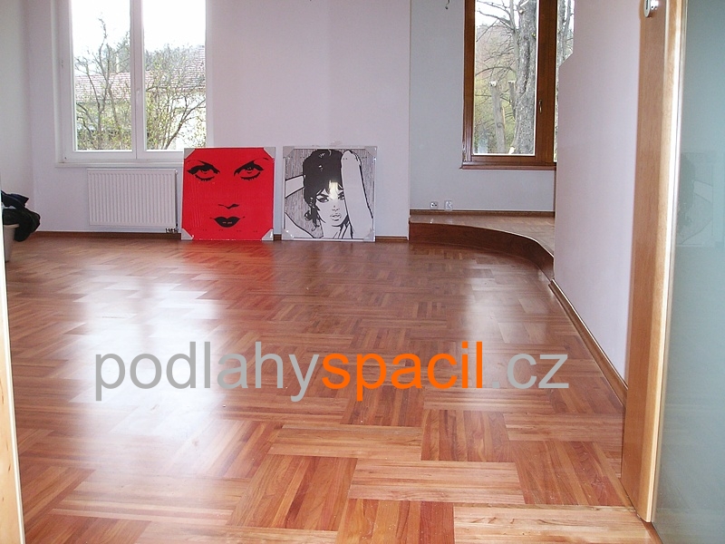 dřevěná podlaha Weitzer Parkett, dřevina třešeň dřevěná podlaha Weitzer Parkett, dřevina třešeň